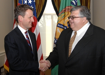 Photo: Treasury Releases Photo from Geithner, Carstens Bilateral Meeting