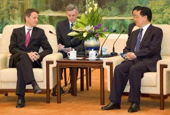 Treasury Releases Photo from Geithner, Hu Meeting