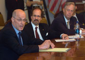 Secretary Paulson Visits Chicago - Goes to CBOE, CBOT, CME and Meets with Small Business Owners