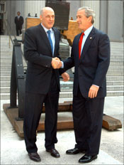 Photo: Secretary Paulson Conducts Extensive Outreach First Week in Office