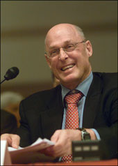 Photo: Paulson Testifies on Ways to Reduce the Tax Gap