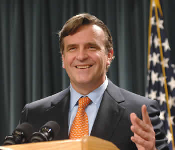 Photo: Under Secretary Steel Speaks at Subprime Lending and Foreclosure Summit