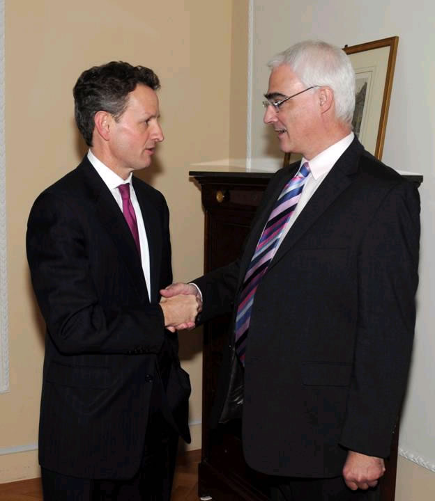Treasury Secretary Tim Geithner met today with British Chancellor Alistair Darling in Rome, Italy