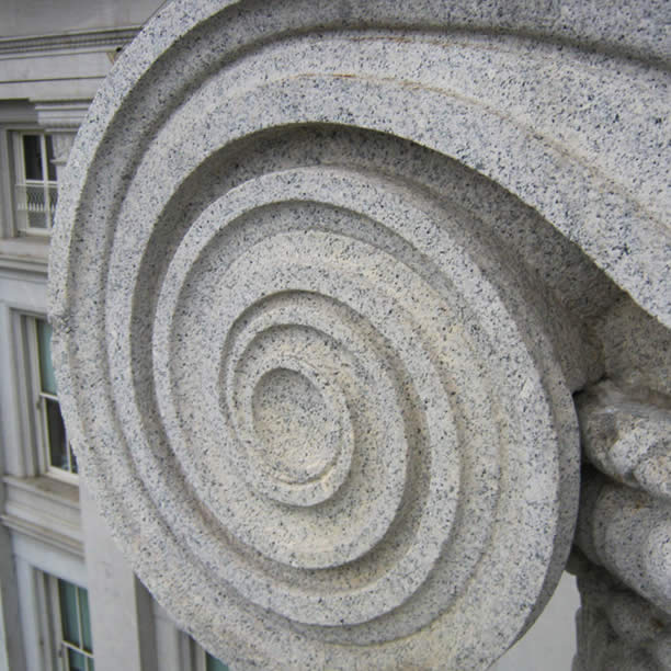 Column detail - Capital