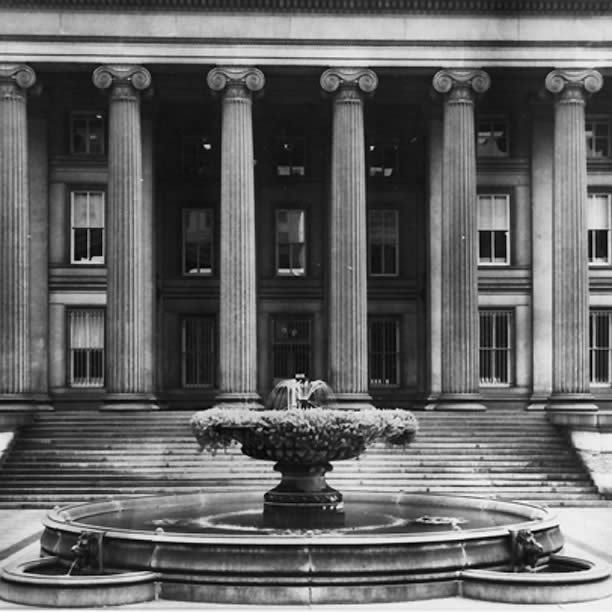 North plaza fountain